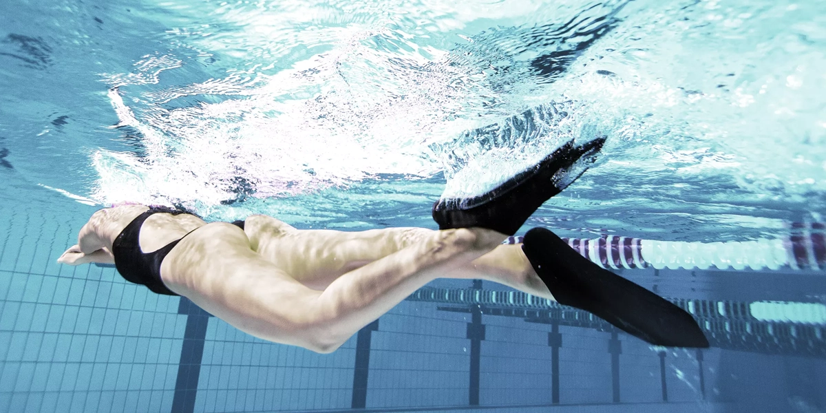 @ la natation avec des palmes